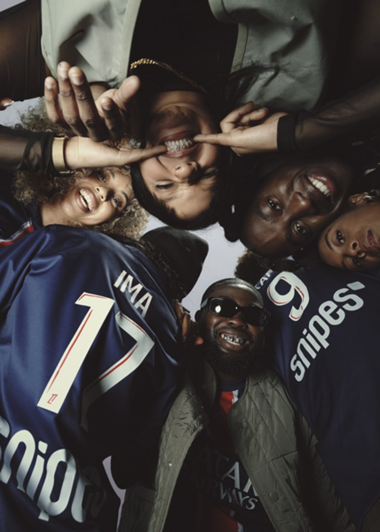 SNIPES Onlineshop Sneakers Streetwear Accessories
